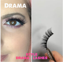 Load image into Gallery viewer, Luxury Magnetic Lashes with Magnetic liner